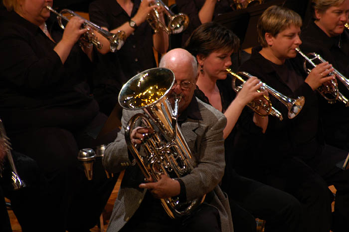 Earle Louder soloing with Athena Brass Band, IWBC 2006